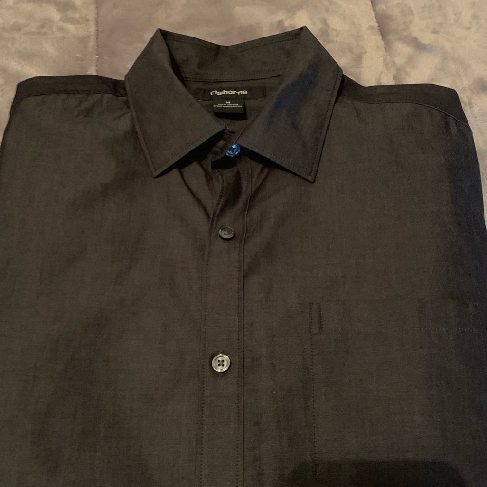 MED. CLAIBORNE DRESS SHIRT